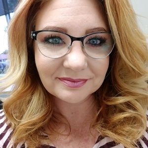 Meet your Posher, Machelle